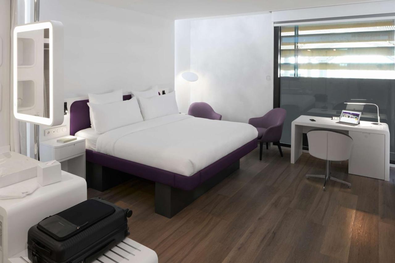 Yotelair Istanbul Airport, Duty Free - International Transit Area Luaran gambar