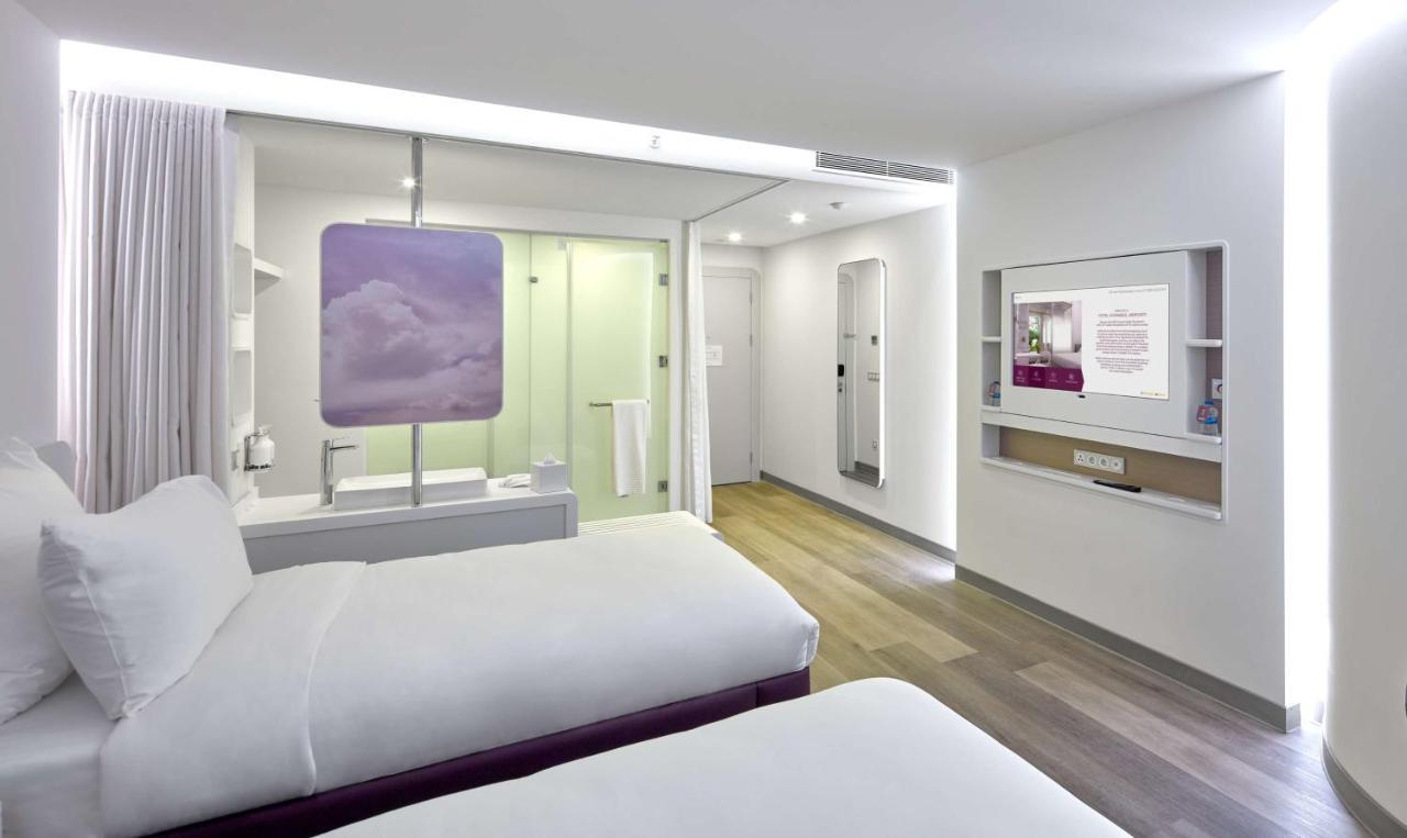 Yotelair Istanbul Airport, Duty Free - International Transit Area Luaran gambar